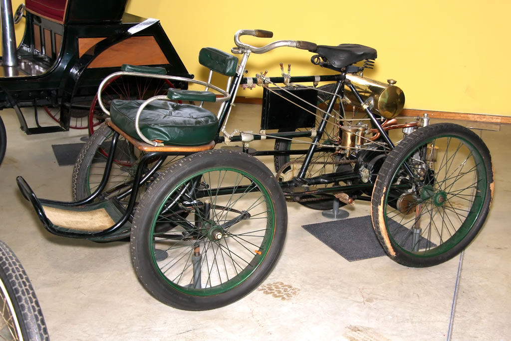 Automoto Quadricycle De Dion-Bouton - 1899